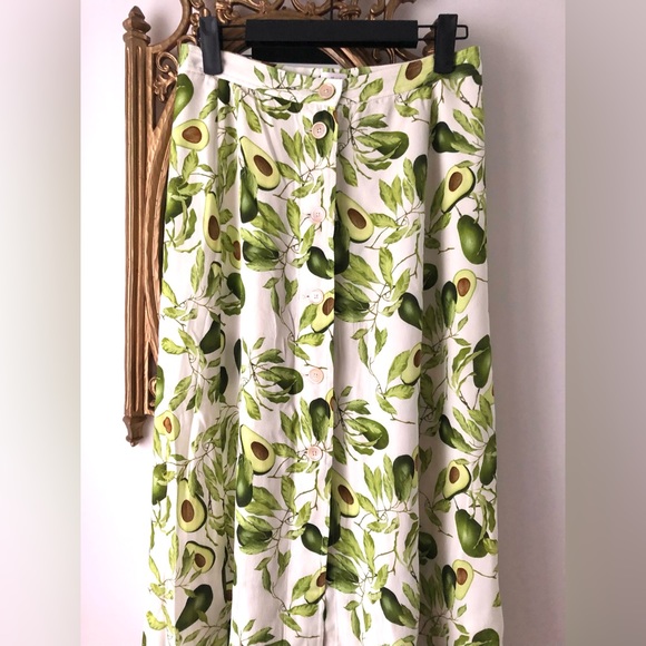 Aritzia Wilfred Amelie Avocado Skirt - Picture 8 of 9